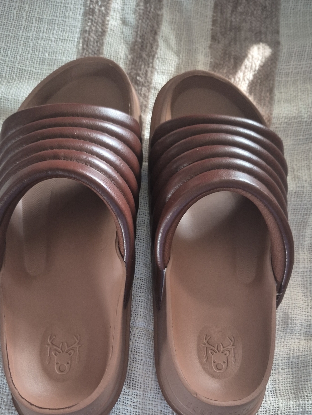 Women's Brown Slide Sandals with Padded Straps